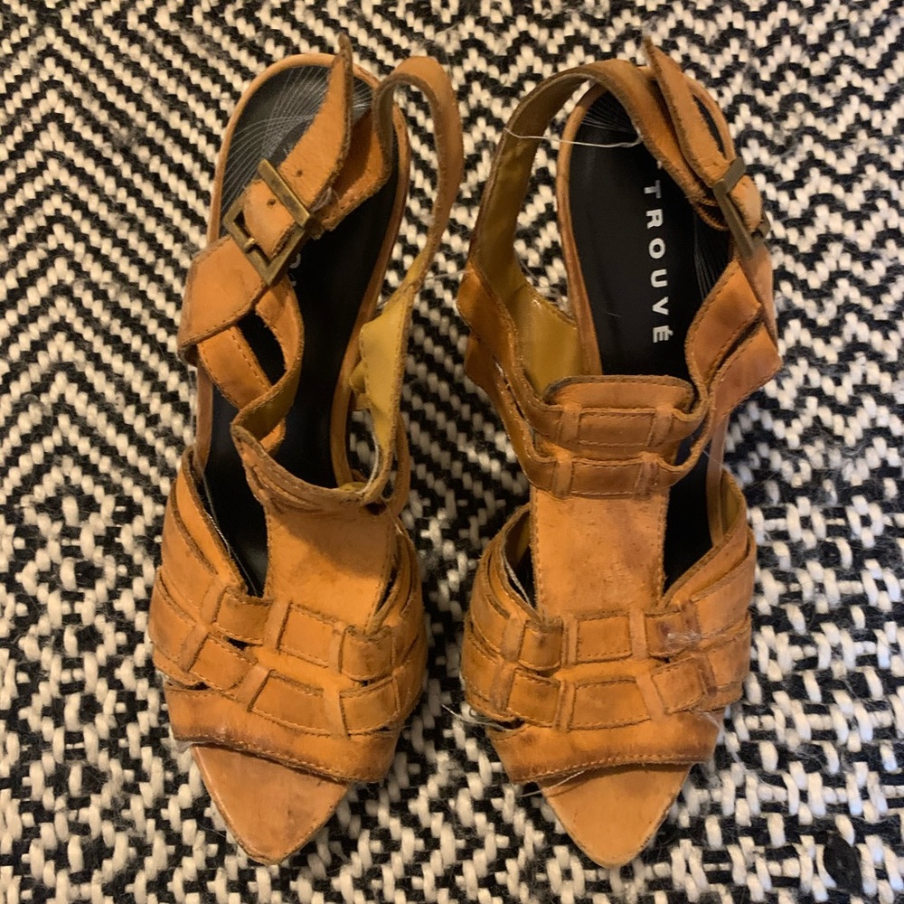 Trouve Heels